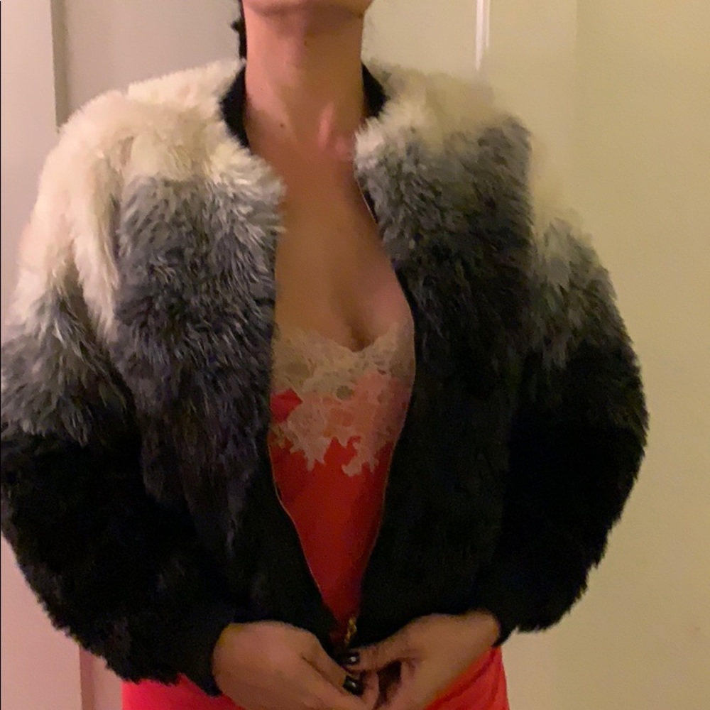 Coat - Picture 1 of 2